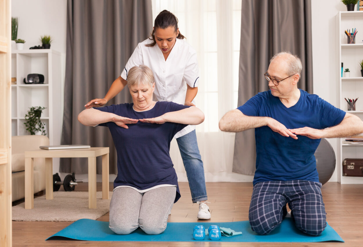 ginnastica posturale anziani