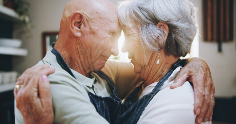 L’amore in terza età: come costruire relazioni affettive solide e appaganti